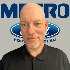 Jason Cole Collision Centre Manager